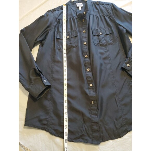 Womens Silk Blouse Sz M Lighweight Button Close Long Sleeve Chest Pocket DG2 - Picture 8 of 11